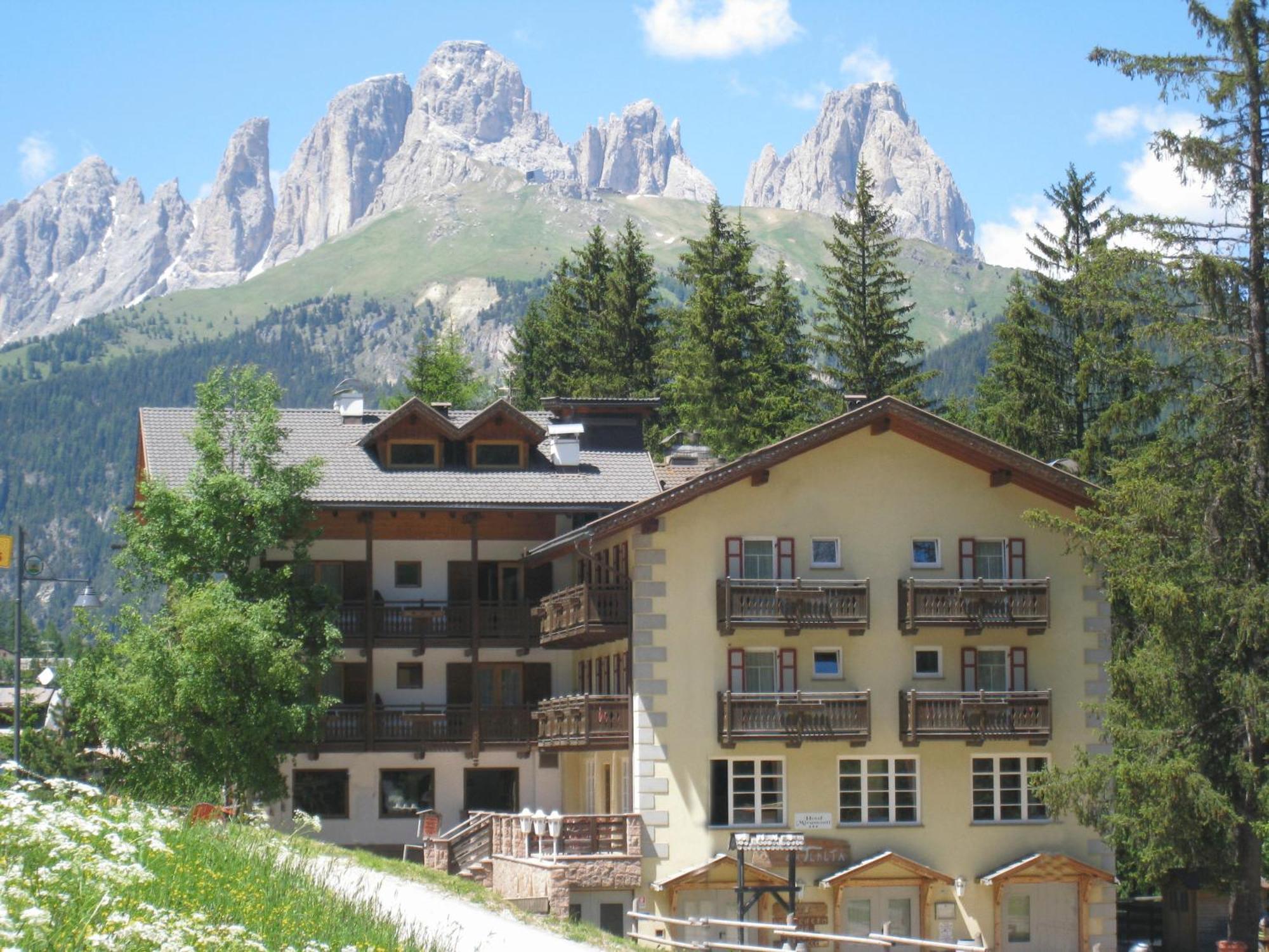 Hotel Majon Miramonti 까나제이 외부 사진